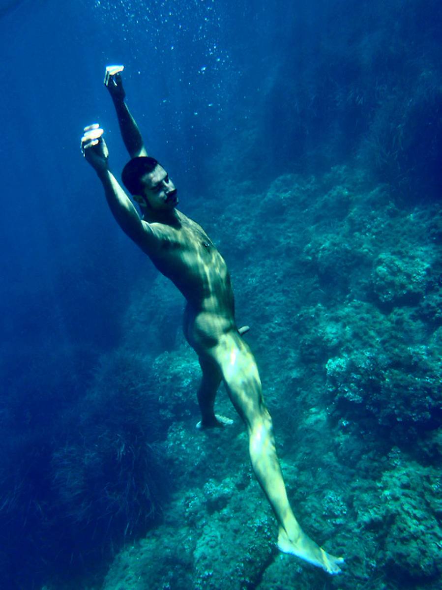 Nude Man And Woman Underwater By Ed Freeman