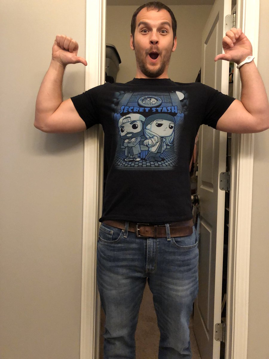 languageofbro's tweet photo. Who’s excited to see #JayAndSilentBobReboot tonight? This guy. Pumped to see @ThatKevinSmith @JayMewes @IAmJericho @mingchen37 and so many more https://t.co/zfQNmEieao