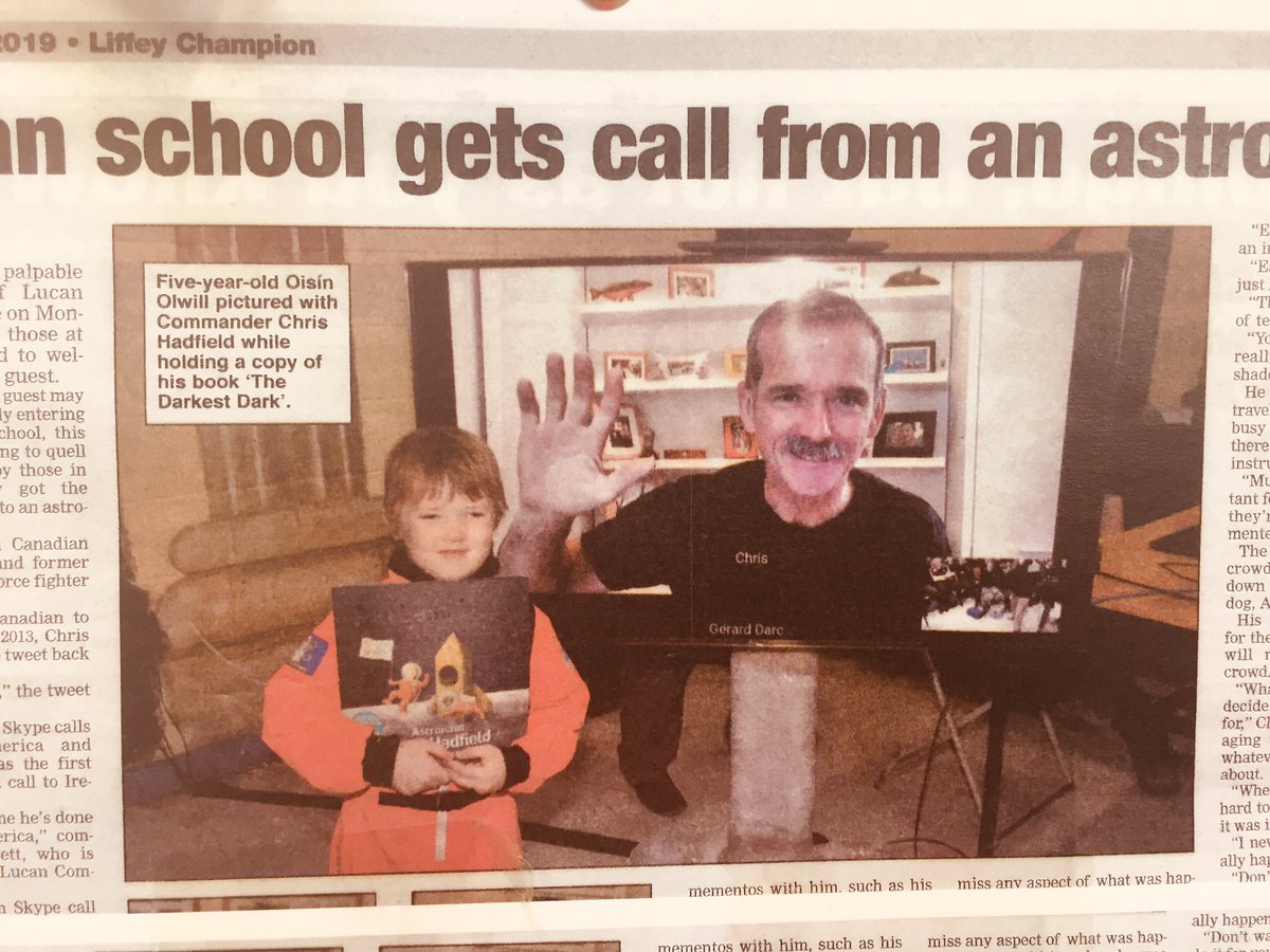 Audrey_Byrne1's tweet photo. As the tail of the comet of #spaceweek2019 passes us by.. I would like to thank @Cmdr_Hadfield for his time and superb answers to all the questions asked by students @Lucancc1 .. Iโm currently editing video and it will be available online soon ๐๐ https://t.co/ij9OQMaktp