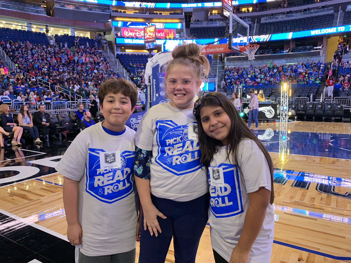 Waterford_OCPS's tweet photo. Great time celebrating reading achievement. Thank you Orlando Magic for this event. @OrlandoMagic Pick Read & Roll! #PickReadRoll #lovereading @OcpsEast @drbradshaw_ocps https://t.co/qh9IKEbimk