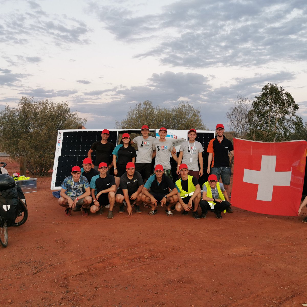 SERdotCH's tweet image. We stumbled across a fellow swiss guy! :)
#BWSC19
@WorldSolarChlg