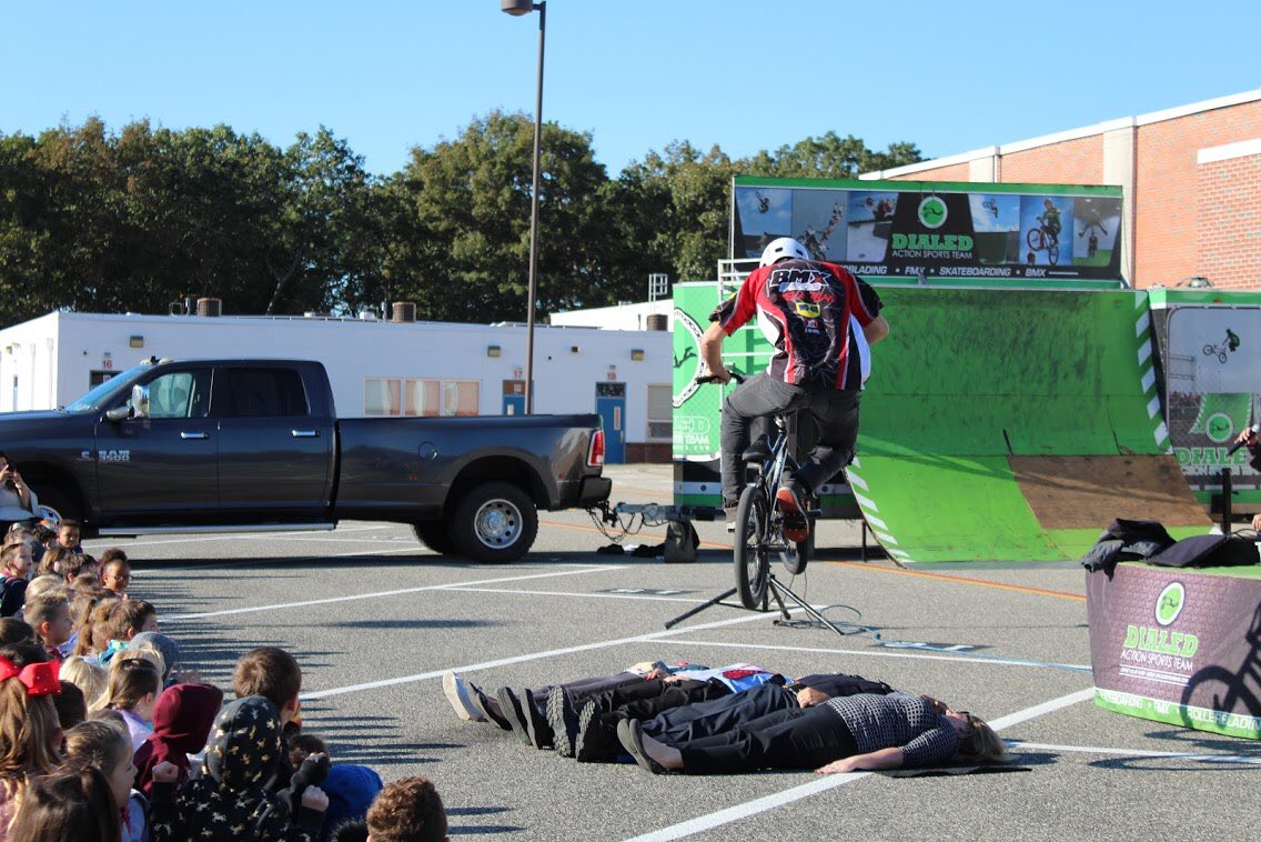 ClaraBWorth's tweet photo. ”Perfection On Wheels” BMX stunt show! Thank you to our brave volunteers, including Superintendent @roselli_d! https://t.co/hbbKbsSyMo