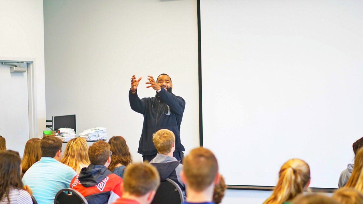 Shep71's tweet photo. Awesome start. Grateful for all the prayers and support! Engaged with hundreds of students today at 3 different schools and shared a message of hope. Let’s keep climbing! #ChaseTheLion #KeepTheChange #ShepInspires #LeaderSHEP #Motivate #Inspire #Schools #Education #TheGP #FCA https://t.co/Y3tMf9gznU