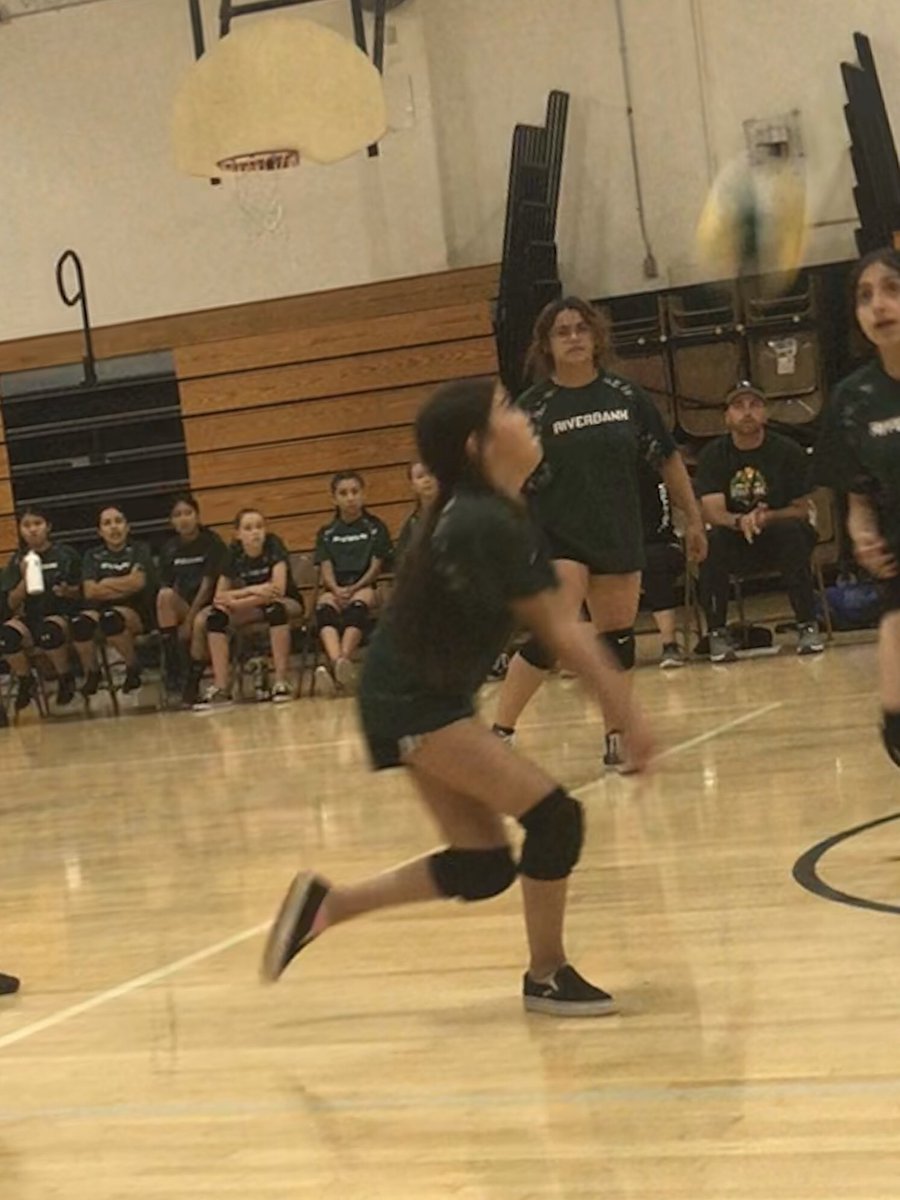 K8Wusd's tweet photo. Riverbank Otters battle the Bridgeway Bees at our girls’ volleyball game today. So proud of our girls! #great2bWUSD @K8Wusd https://t.co/UwZvXpUgba