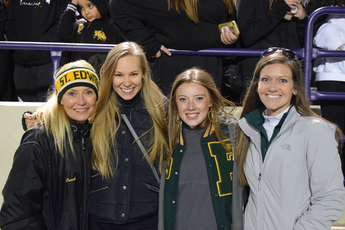 Legacy Leaders! '85, '13, '19, '06!
So proud to be an E A G L E, A MIGHTY EAGLE! @wearesteds @sehsathletics @SEHS_Spirit @StEdBoosters
#RootsAndWings #OneTeamOneCheer #WeAreStEds #WithAllYourHeart #NG #gotyourback #legacyleader