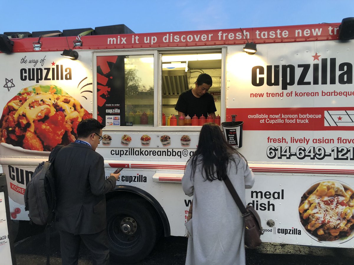 ModelMajorityP's tweet photo. When in Ohio...eat LOCAL KOREAN FUSION! 🤣🤣
#DemDebate
#cupzilla
#AsianTwitter https://t.co/tdrG3KDt4A