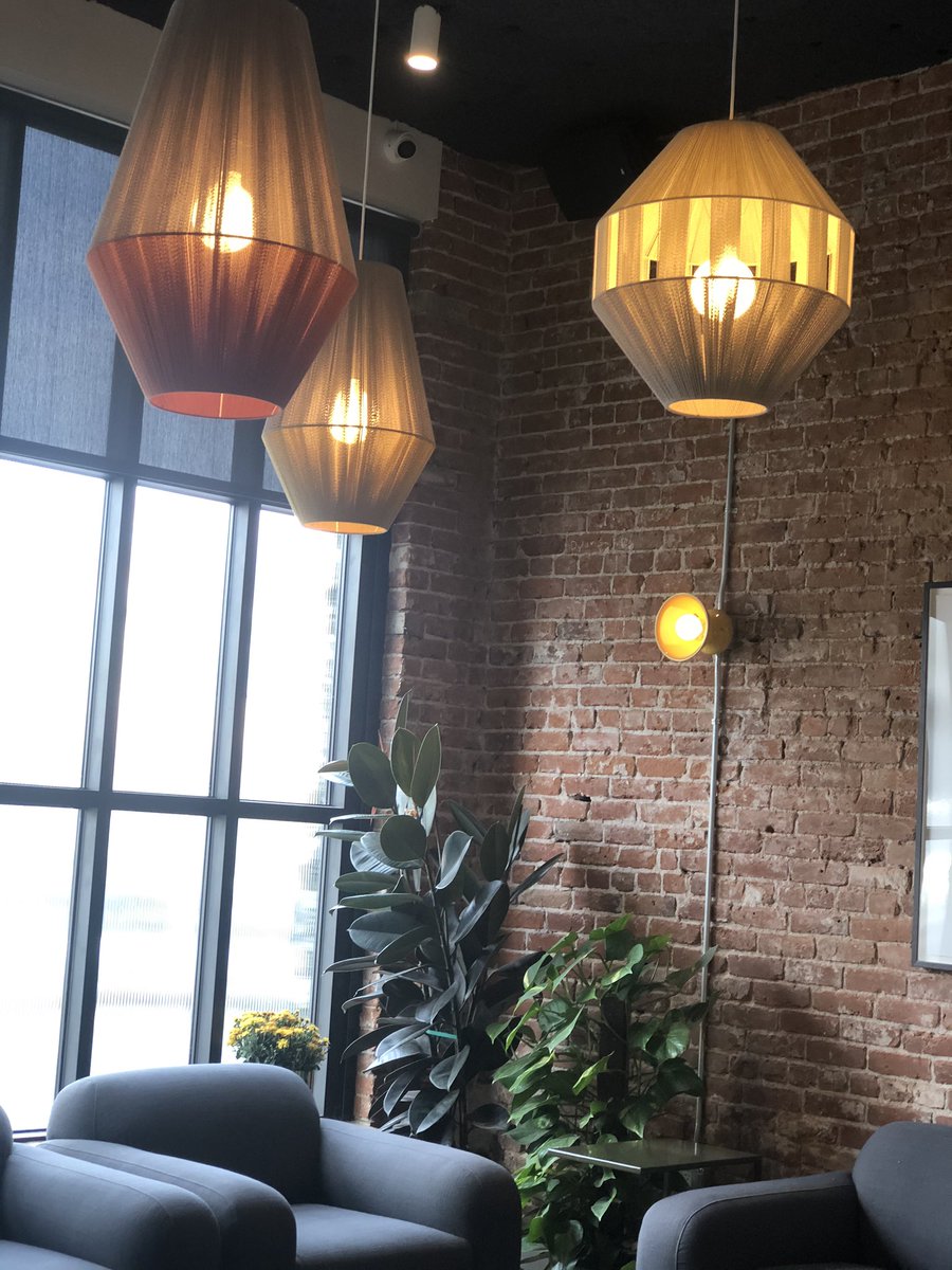 FlashVote tweet media