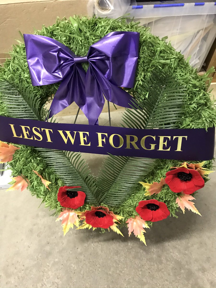 Albrecht4KitCon's tweet photo. Honoured to attend the Royal Canadian Legion Waterloo Branch 530 event “Why We Remember” hosting hundreds of school children today! @RoyalCdnLegion #LestWeForget #portraitsofHonour #WeWillRememberThem #DaveSopha https://t.co/CIeivRHkH0