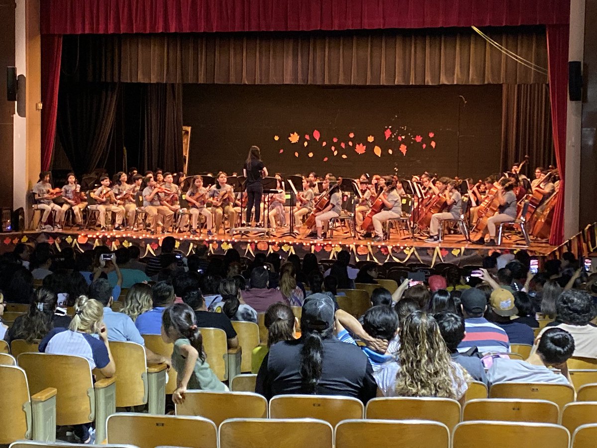 Stacy sanchez (@stacysanchezlms) on Twitter photo Landrum Orchestra at their finest!Playing to a full house! <a href="/LandrumMSOrch/">Nicole Jackson</a> <a href="/LandrumMS/">Landrum MS Lions ๐ฆ #MoralCompass</a> @KIPPCourage @SpeyrerLMS Landrum Orchestra at their finest!Playing to a full house! <a href="/LandrumMSOrch/">Nicole Jackson</a> <a href="/LandrumMS/">Landrum MS Lions ๐ฆ #MoralCompass</a> @KIPPCourage @SpeyrerLMS