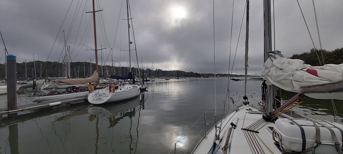 Global_Mongrel's tweet photo. This morning #Fog finally lifted &amp; we were able to get on the water for @RYA #CrusingInstructor course. Good to be refreshing/renewing all my #qualifications again after almost 10yrs as #HarbourMasterPatrolCoxswain &amp; #PilotBoatCoxswain @ABPSouthampton #ChangeTack #watchthisspace https://t.co/KRipv1ebaB