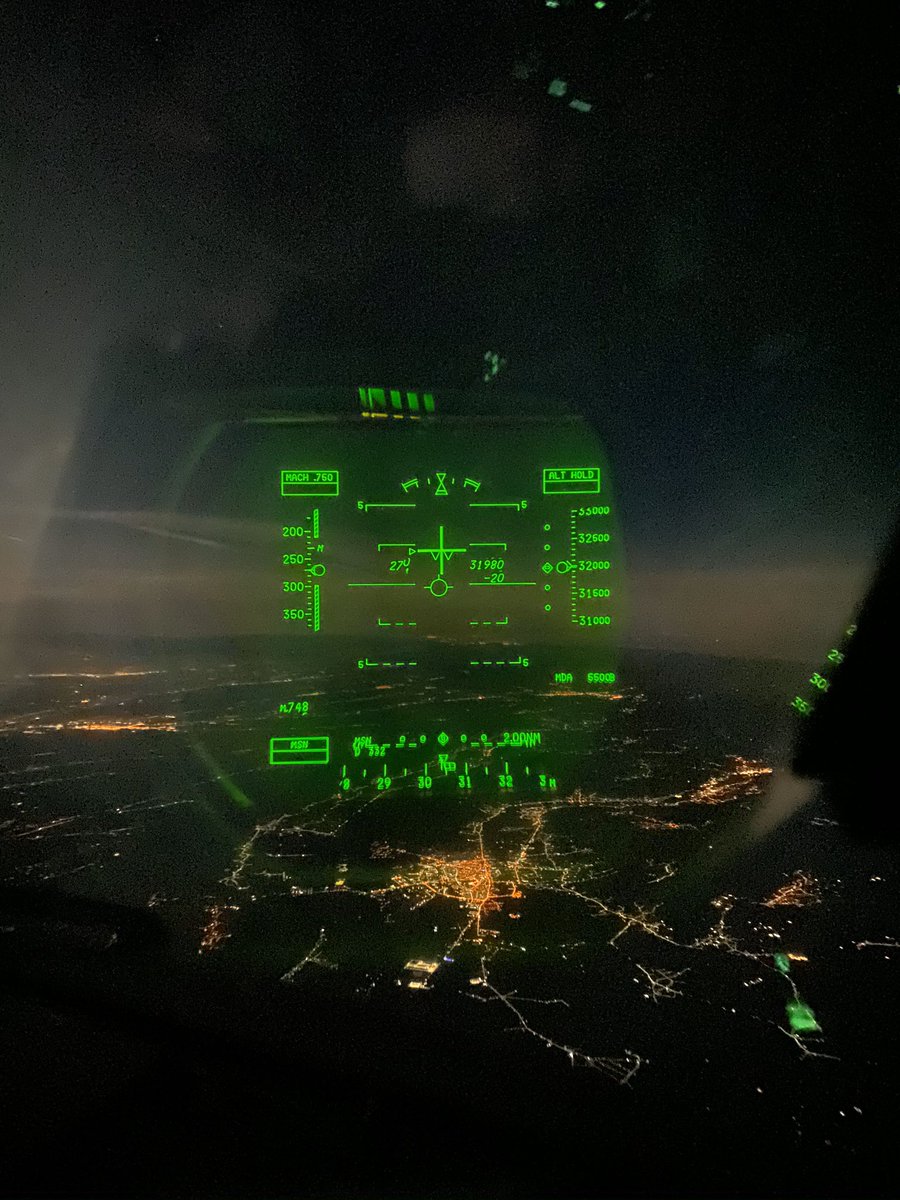 jchybow's tweet image. Autopilot isn’t perfect. Still pretty good. 

#TeslaServiceIssues
#TeslaQualityIssues
#TeslaAutopilotIssues