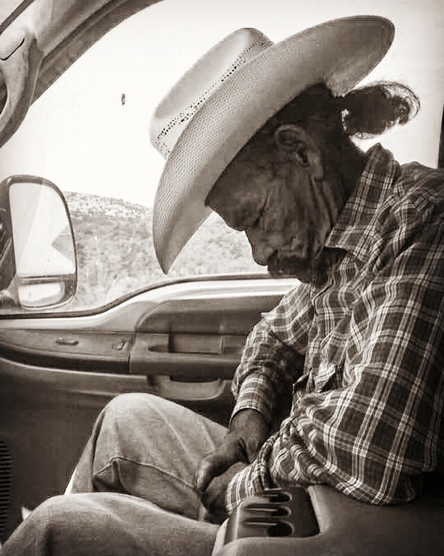 coalsonwbrown's tweet photo. Country’s hard on a feller
•
•
•
#cowboyman #lastofthemohicans #marlboroman #monsterenergydrinks #fordtrucks #mexicanmullet https://t.co/k9Hg8J19Sw