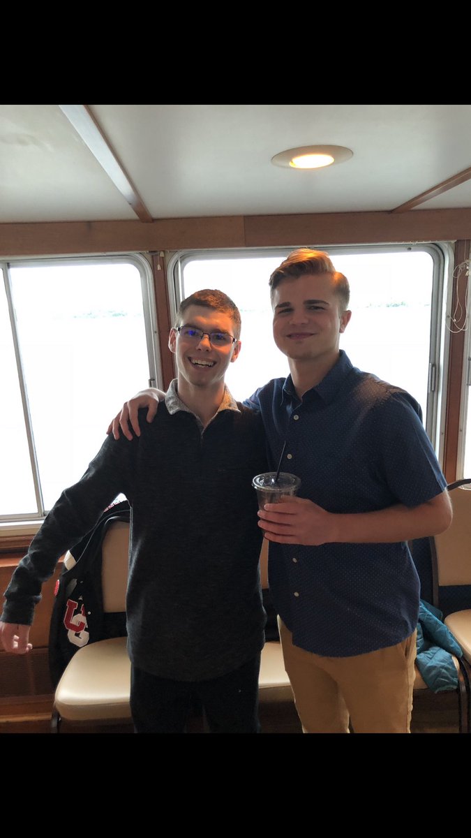 owenerickson13's tweet photo. Happy birthday brudda @cole_webb25 hope your day was great you deserve it you’ve been nothing but best friend to me and I love ya man 🧡👬 https://t.co/E4G4Wi17DE