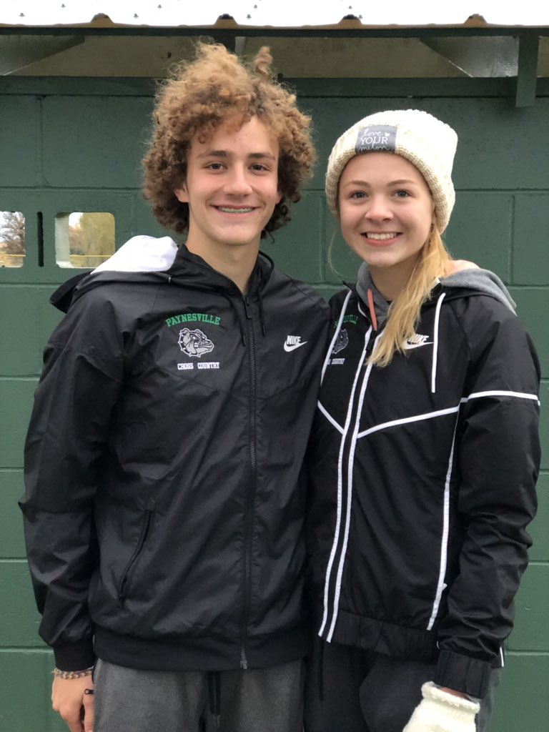 KWoelfel_runfun's tweet photo. Bulldog Cross-Country All Conference Honorable Mention Winners. @jtswat https://t.co/3kl92haxLG