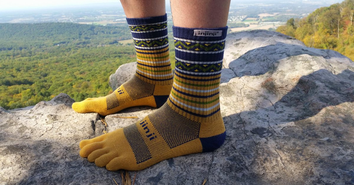 RayRunsLong's tweet image. New @injinji #toesocks and the #AppalachianTrail. That's how I enjoyed my day. #FindYourPath #Injinji #NewStyles #Perfection