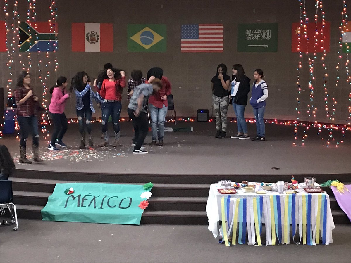 GlasherRobinson's tweet image. Hispanic Heritage Month! #TheHairston #HispanicHeritageMonth @thehairston @CEBSmith6595 @kevinlmcrae @NiciaGeorge @GCSchoolsNC @scontrerasGCS @GCS_DEI_Office