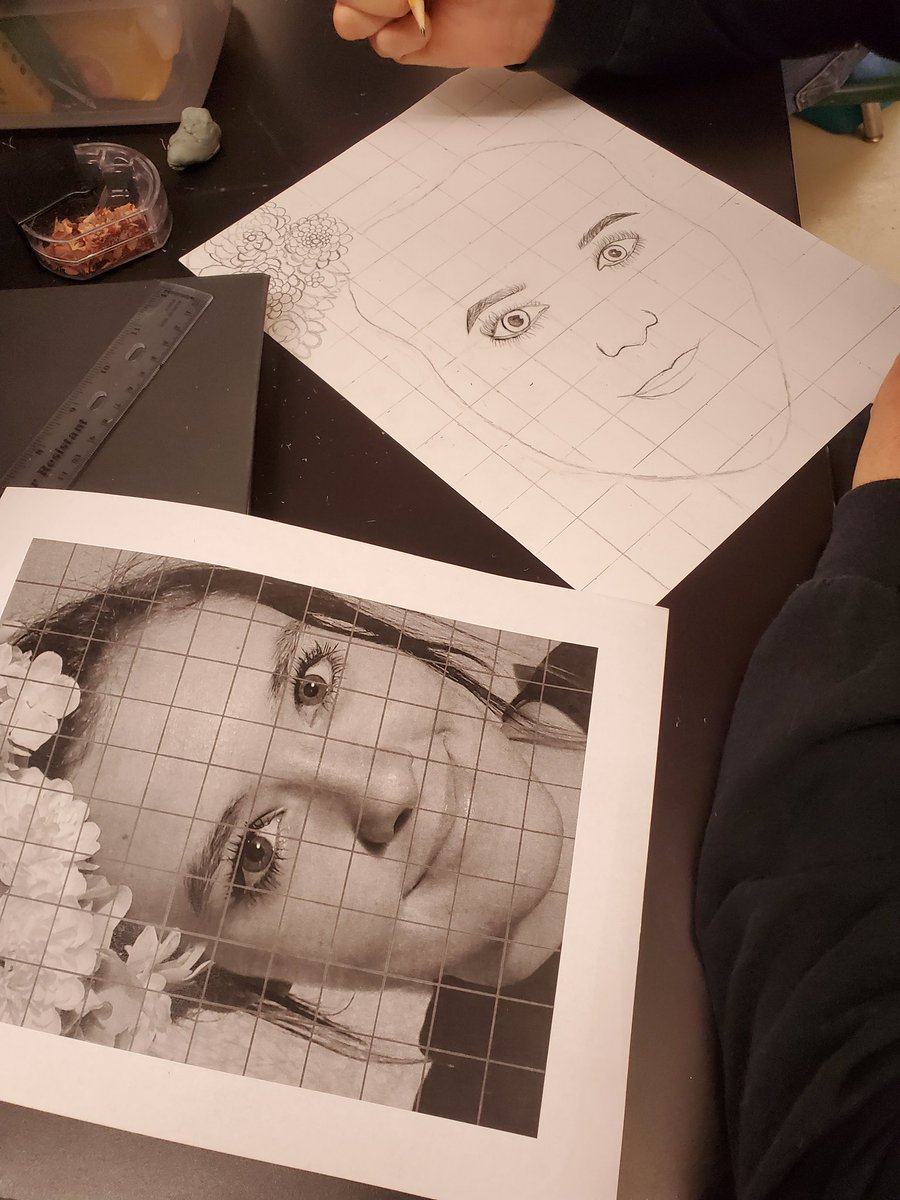 art_with_o's tweet image. Art is taking shape at #fhsartists