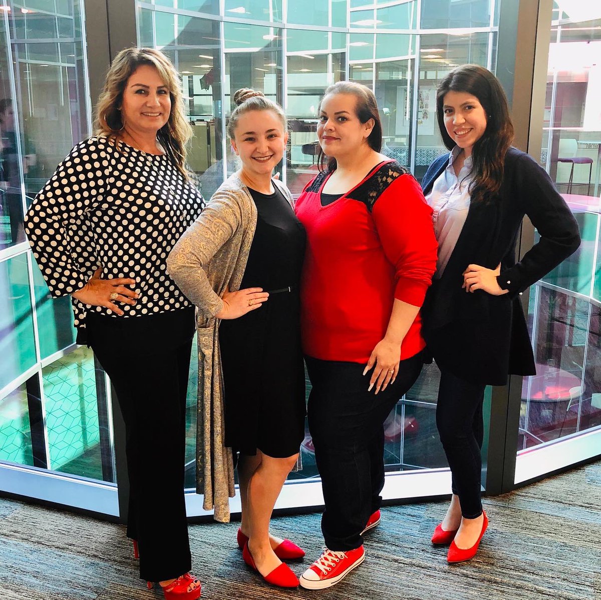 Erika1Romero's tweet photo. We are in full swing on #redshoetuesday👠 with these pretty ladies who live to lead and inspire💃🏻one another! #redshoemovement @RedShoeMovement #careergoals #shedrives #toyota #lexus #lifeatlexus #lifeattoyota https://t.co/ZT3hGae6oQ
