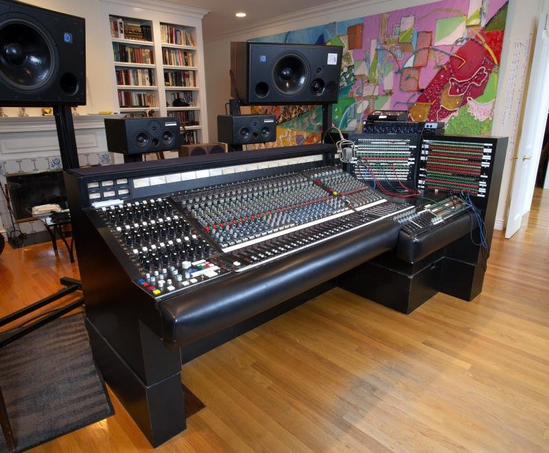 JuliensAuctions's tweet photo. Our "Icons &amp; Idols: Rock 'N' Roll" #auction at @HardRockCafeNYC and online at https://t.co/TiME89uOXn on October 25th &amp; 26th includes this T Bone Burnett API Console.

#JuliensAuctions #HardRockCafe #Memorabilia #Exhibit #Exhibition #TBoneBurnett #SunsetSoundStudios https://t.co/iTXQM9QNJo