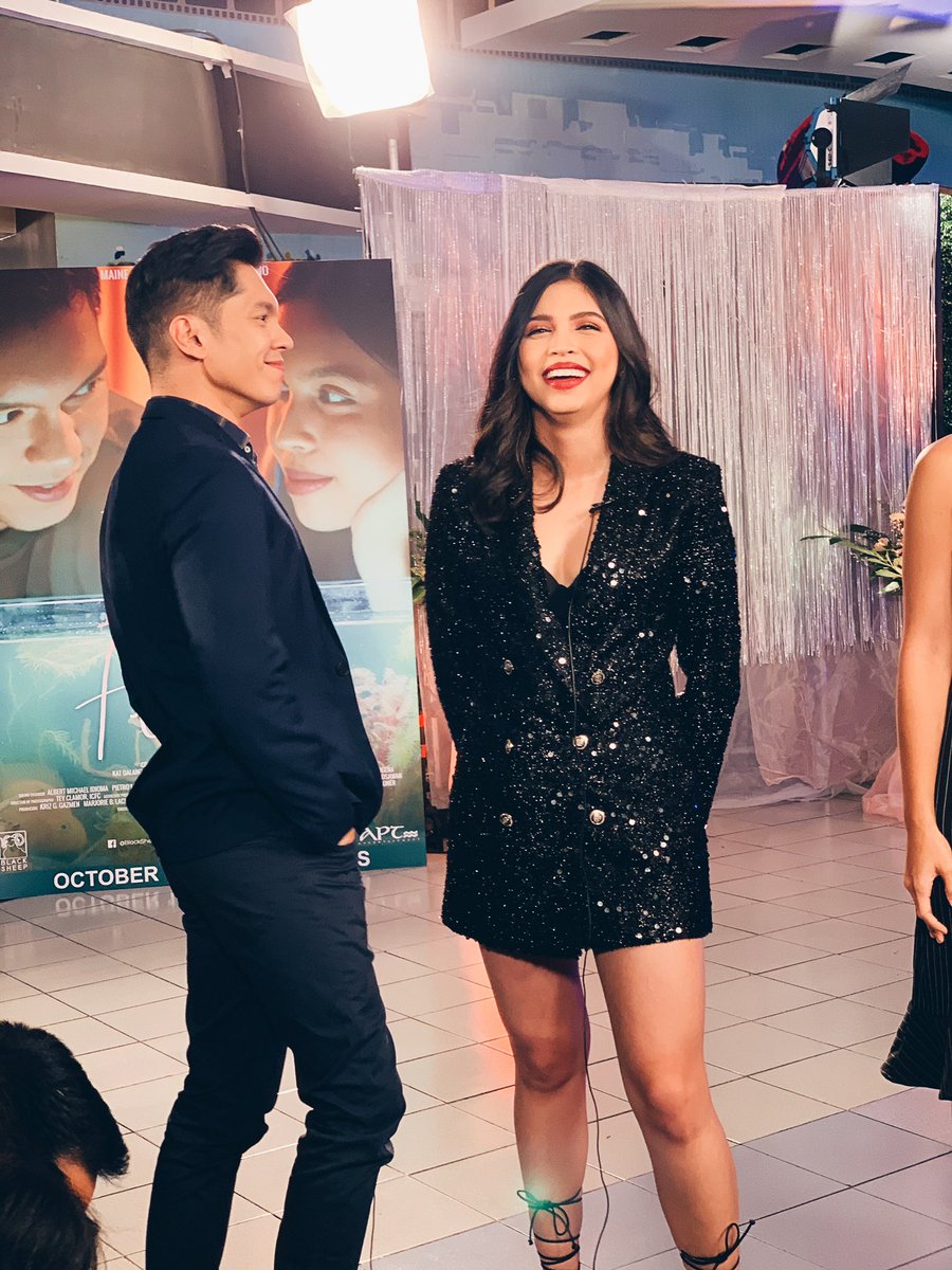 Good morning!! Samahan po natin sina Mara and Gali today sinisiguro ko sa inyo hindi lang nila kayo patatawanin paiiyakin pa nila kayo, with feelings!!! Ipupusta ko lovelife ko dito!! <a href="/mainedcm/">Maine Mendoza</a> 🤟🏻

#IsaPaWithFeelingsNowShowing