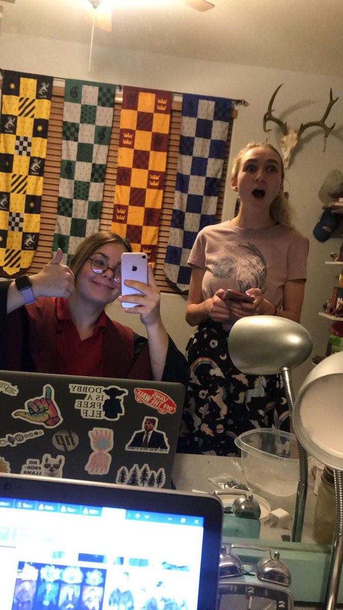 HeadleySkye's tweet photo. Happy birthday Maryn🥳💗 thanks for all the memories bestie have a good day🤪🥳 https://t.co/hSAdibR1JF