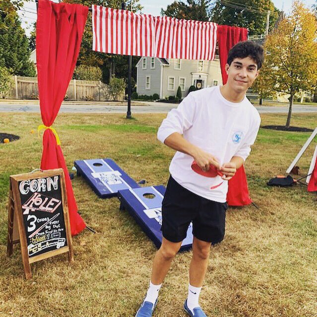 TritonHighSchl's tweet photo. A huge thank you to all of the students in the Community Service Club who gave of themselves this weekend to help at the Fall Carnival at the Common. Proceeds will go to support the Rowley Food Pantry. #studentsgiveback #tritonvikings https://t.co/76NZ0fi5Pl