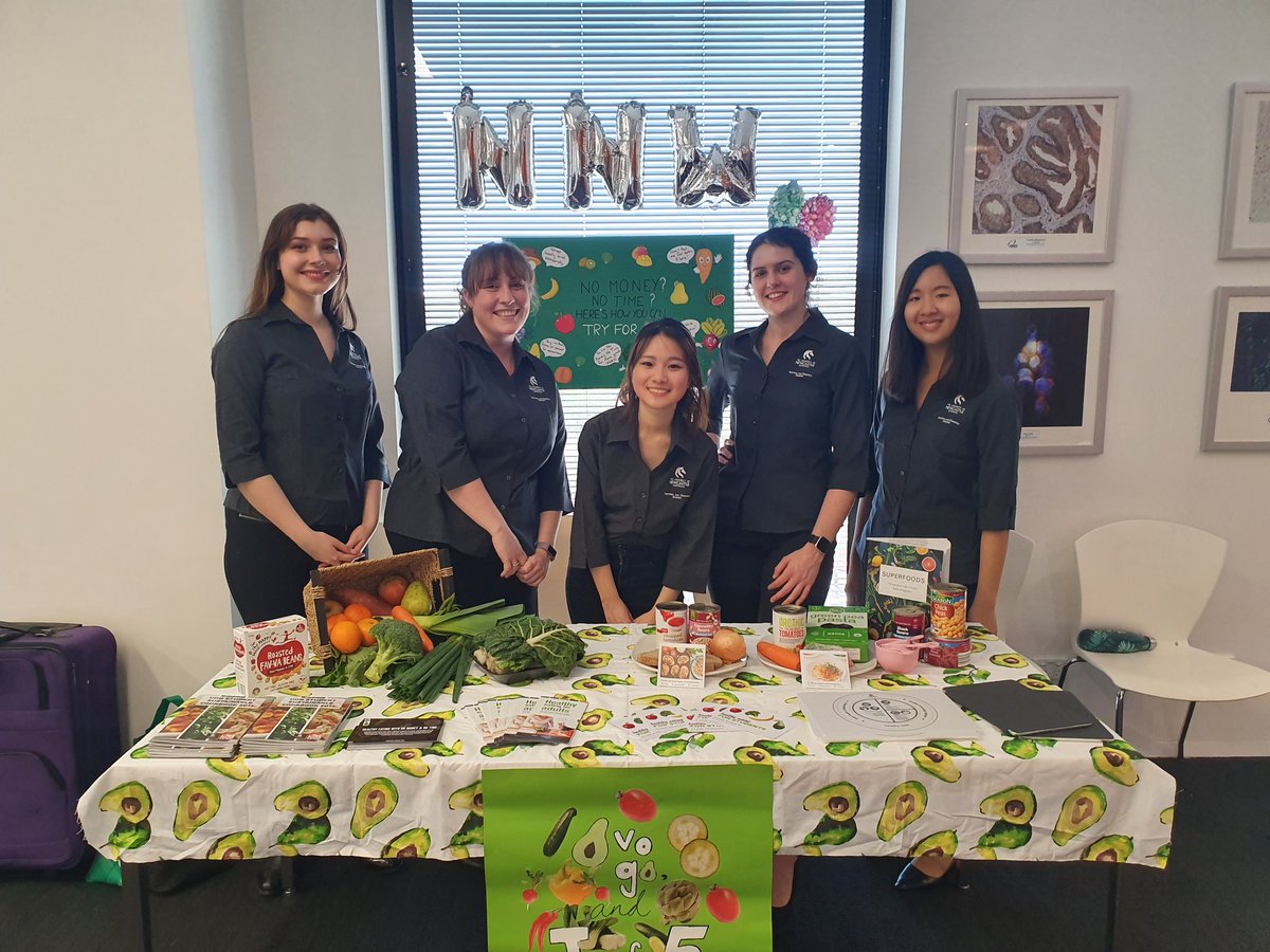 We have refreshed our display and have a new bunch of @UON_NUDIs at <a href="/HMRIAustralia/">Hunter Medical Research Institute (HMRI)</a> for #NNW2018. Come visit us in your lunch break.