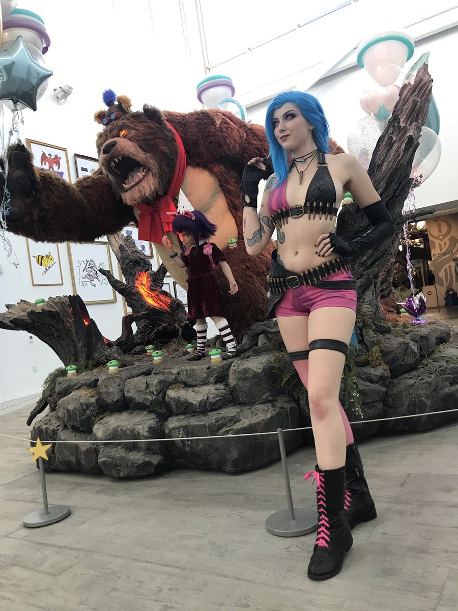 Kyrra ๐โจ (@KyrraMarie) on Twitter photo 2019-11-22 15:49:31 thanks @riotgames ๐๐ #league10 thanks @riotgames ๐๐ #league10