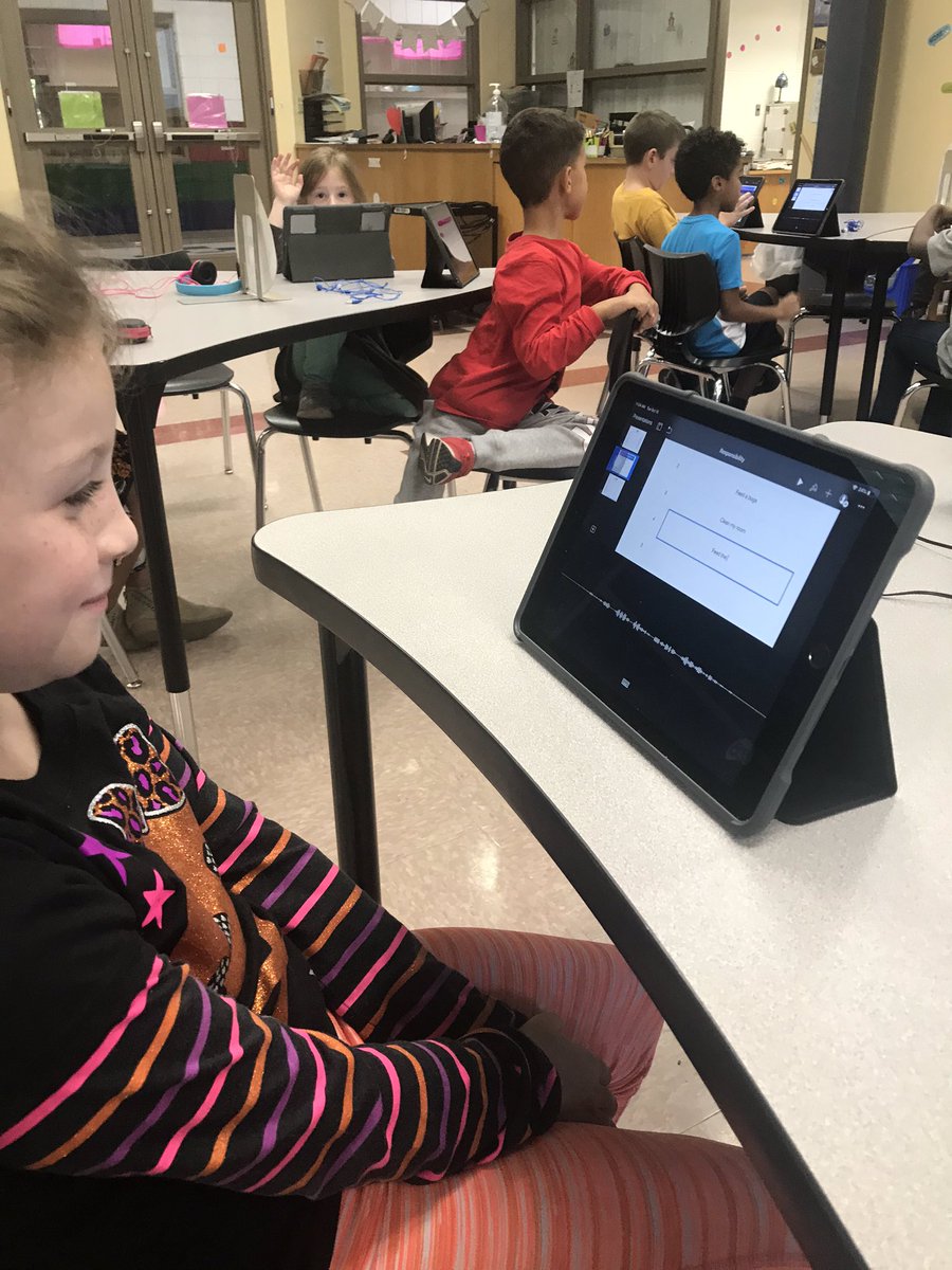 Learners catch on quickly when you show them a feature that empowers them and helps them take control of their learning! I love what Speech-to-Text can do for our emerging readers and writers.  #AppleEDU