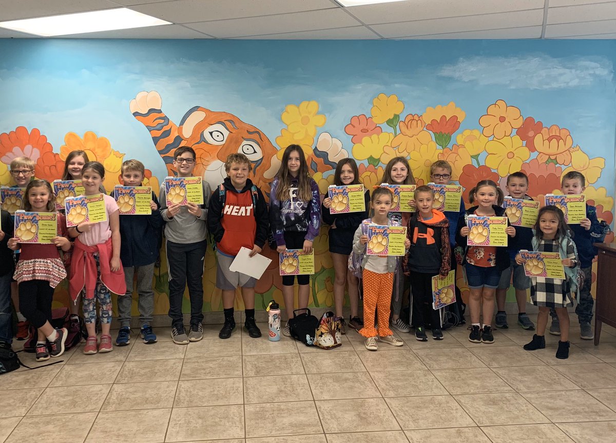 drlanaluttrell's tweet photo. Congratulations Tusculum View October Leaders of the Month!! Proud of you and your display of respect, character, kindness, and leadership! #TigerPride #TVtigers2019 https://t.co/oX37fMlo23