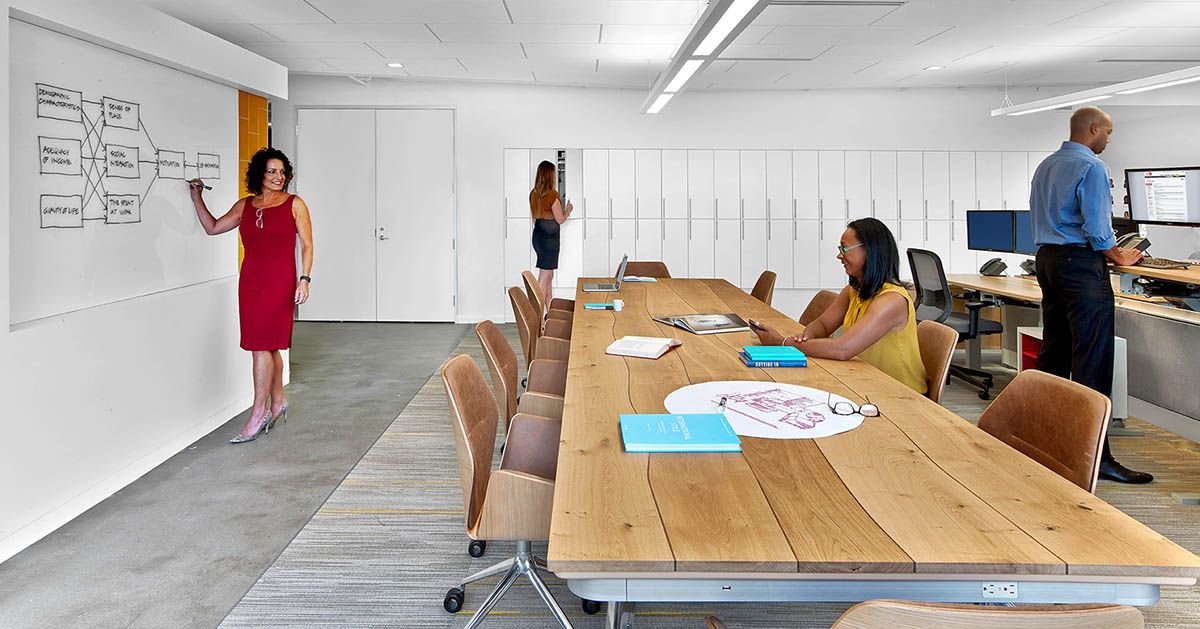 KerrieKelly's tweet photo. See you at the #WELLConference! 👉🏻 @WELLcertified in collaboration with @ASID and #EmeraldExpositions announced today the planned launch of The WELL Conference. The inaugural event is slated for April 2020. 🍃 https://t.co/To1lHkfPKz https://t.co/prPFBTMGLH