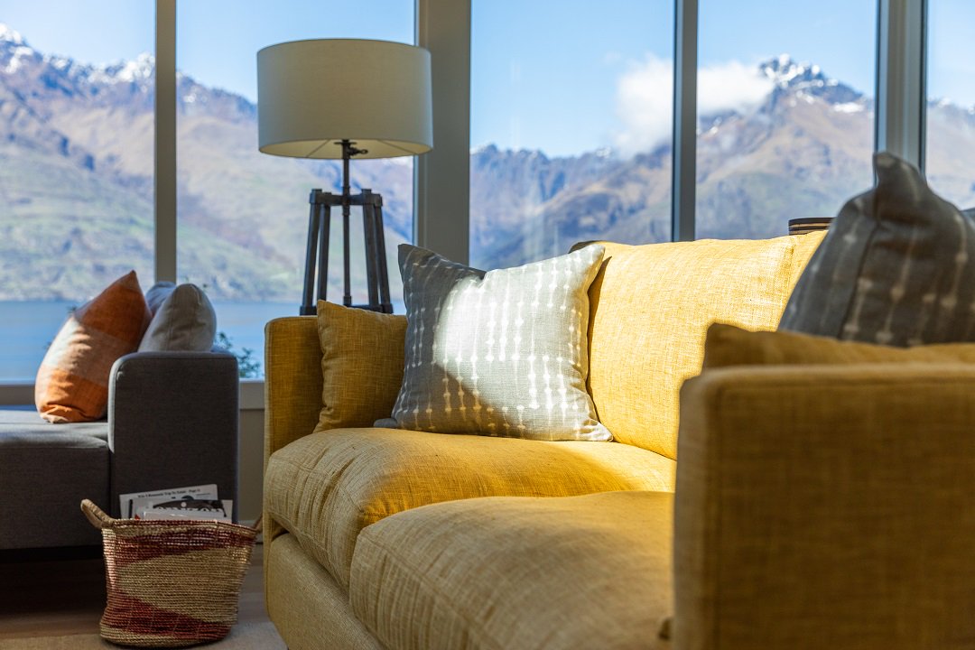 Today you’ll find me here, enjoying the early spring sunshine ☀️ #matakauri #robertsonlodges #relaischateaux #luxurylodgesnz #spring #sunshine #queenstown
