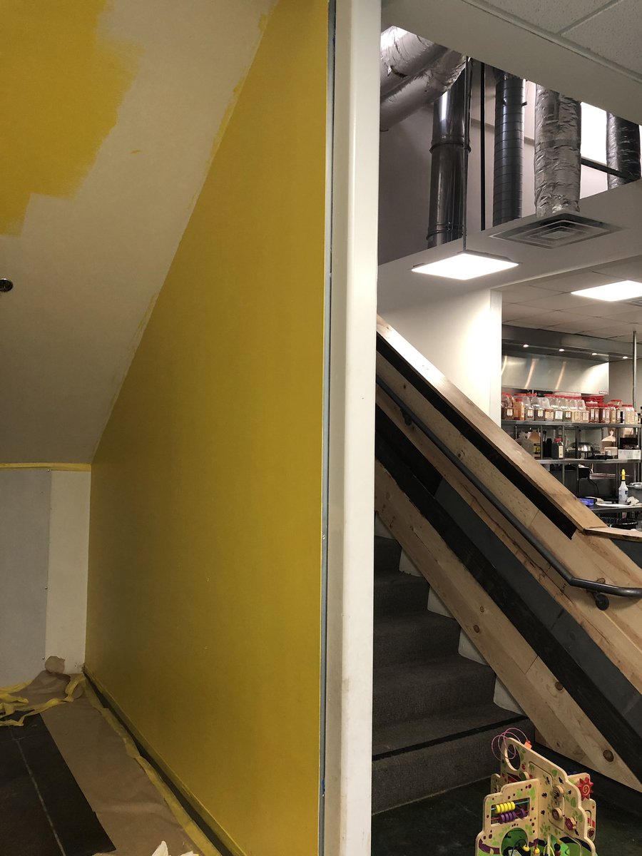 ThompsonBrewing's tweet photo. Some progress on our projects the last few days! 
Thank goodness the kids like painting, staining and building! #weekendwarriors #smallbusiness #teamwork #riverside #makingitpretty #thompsonbrewing https://t.co/k5S8se8MXN