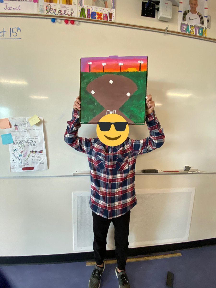 mitchmea's tweet photo. A couple more awesome circuit art pizza boxes #STEAM #edsci #art https://t.co/TKpJX3JDh4
