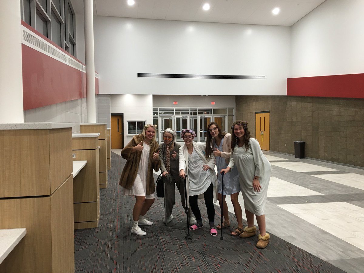 kwpublicschools's tweet photo. It appears that the seniors showed up for Senior Night. https://t.co/BWfJadY4Lj