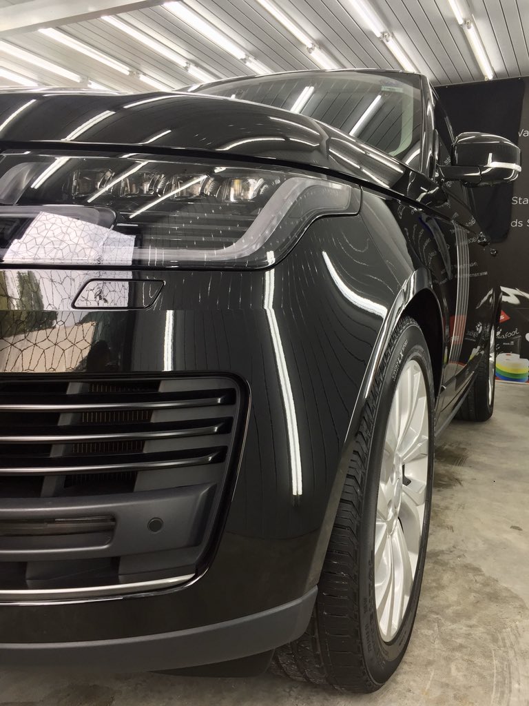 JosephAyesh's tweet photo. 2018 Range Rover Vogue treated with Nano Graphene Coating .... 

A Protection that’s Good as it’s Shine !!!  

#artdeshine #nanographenecoatings #shine #enhance #protect #carcare #autodetailing #thedetailstudio #tsemachglobal https://t.co/ZiLsqHMK39
