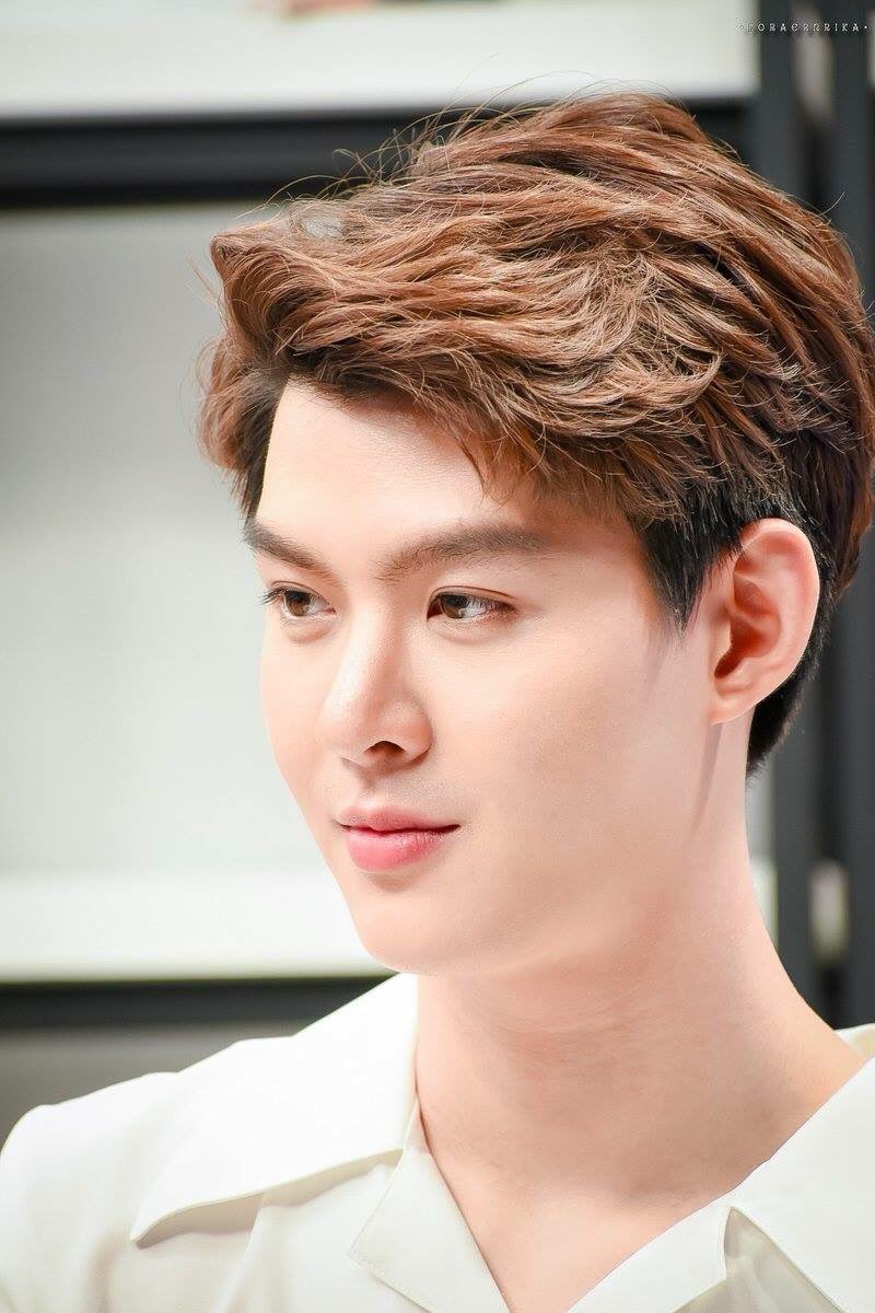 bb_bella87's tweet photo. Chừi ưi, ức quá mừ, biết làm gì đây, tấn công cho đỡ tức thì cậu bé mà tui yêu thương phải chịu đựng, nhưng rõ ràng đã sai rồi. Hại quá hại mà , xung quanh em có ai có não không....đành im lặng lên núi nghe 1 khúc Tẩy hoa  ngưng thần thôi😑 https://t.co/HvLKaOiq28