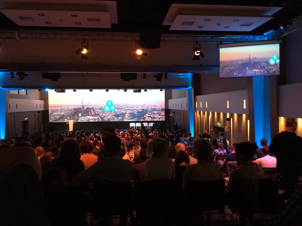 MLourdens's tweet photo. [#PSS2019]
On est dans la place ! https://t.co/9EVpweYzdI