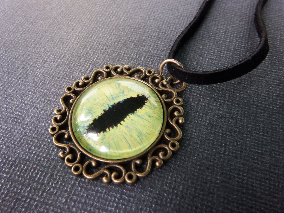 #Dragon eye #Giveaway, Retweet the pinned post on our page to enter! Ends Oct 9th 2019

#Contest  #fantasy #Dragons #Etsy #Etsysale #medieval #RPG #Cosplay #mythicalbeast #GiveawayAlert #Win #WINNER #Handmade #Jewelry #Fantasyart #Fantasyjewelry #wyvern #creative #makersgonnamake