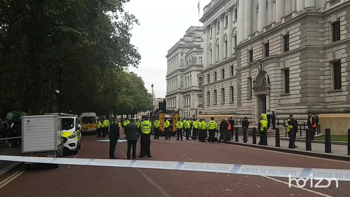ResistersLondon's tweet photo. A few people have been wondering why the Hungarian delegates left so brazenly through the front door of the Cabinet Office...
Well, that's easily explained:

Extinction Rebellion had completely blocked the rear exit, giving them no other option but to leave through the front. https://t.co/hF1IwyZONC
