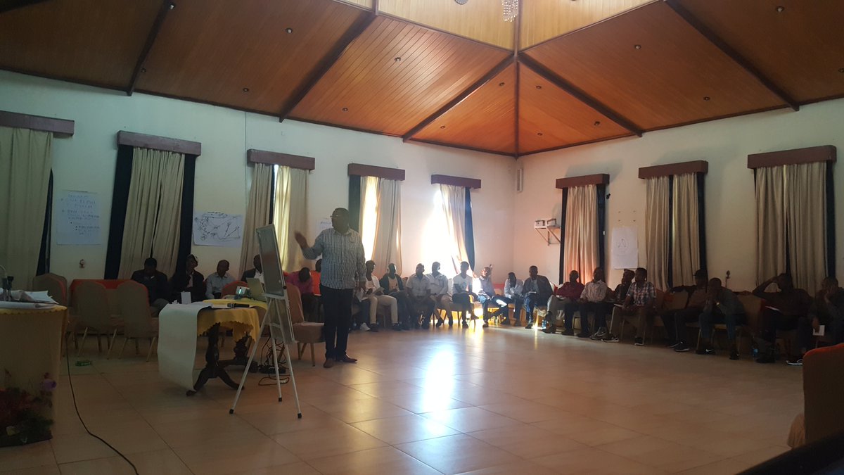 PbfProject's tweet image. Oromia and BenshagulGumz district peace building coordinators attending the first phase training and #peacetalk session on #Peacebuilding and #ConflictTransformation. #PBFproject  contributing towards inter-regional #integration for peace in #Ethiopia.