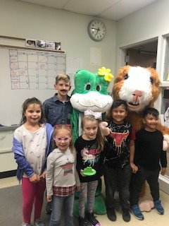 lbrennanRcsd's tweet photo. Spectacular kick off for RPC OSOB! Let the fun begin!!! @ConnorCougars https://t.co/RuADStpBdQ