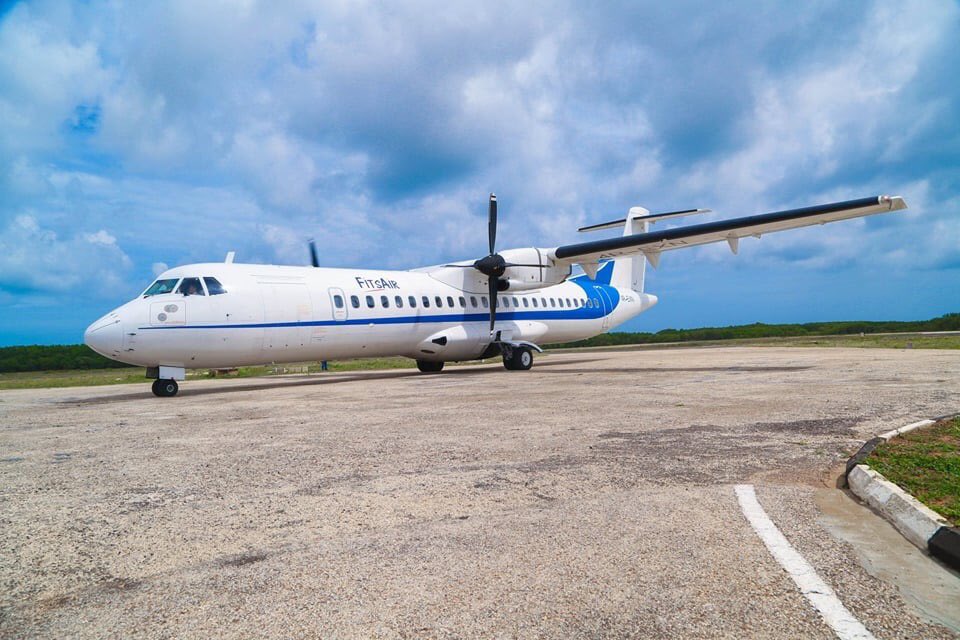 SriLankaTweet's tweet photo. Palali Airport 🛫 named as the Jaffna International Airport. Opening of the airport for international flights take place on October 17 with the blessing of President @MaithripalaS and Prime Minister @RW_UNP #LKA #SriLanka #Jaffna #DevelopmentLK https://t.co/htRbkZy3VK