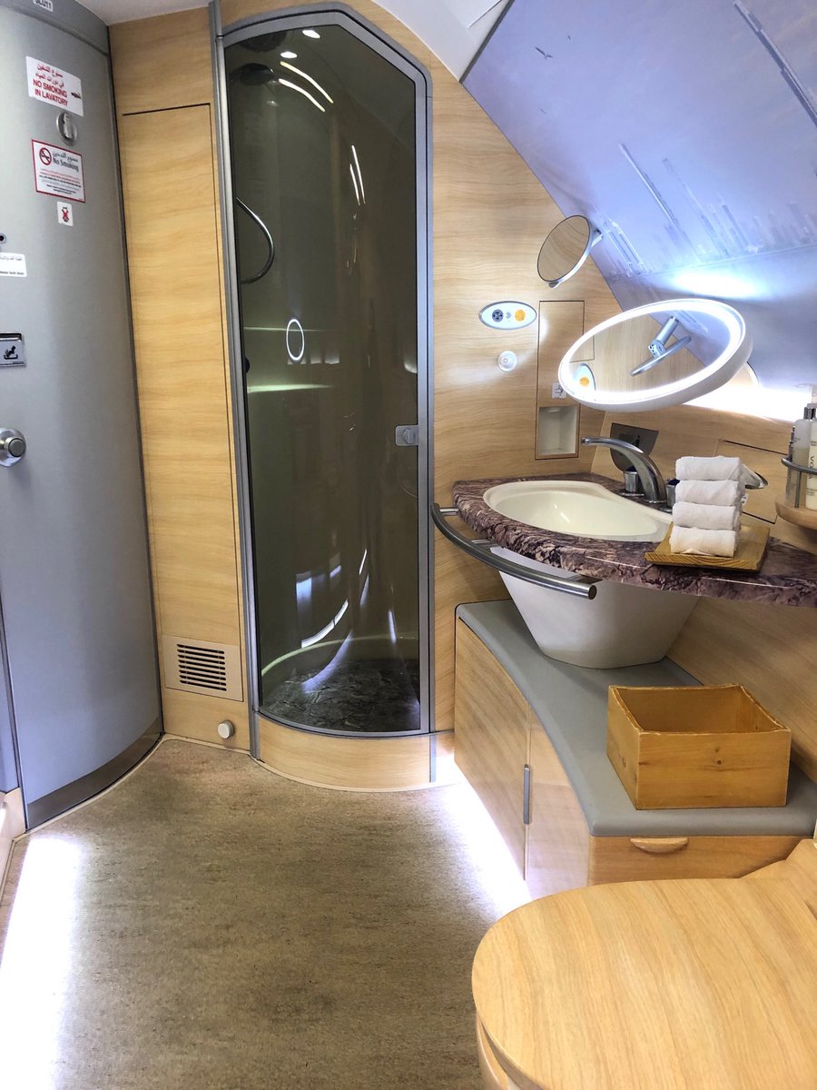 I know it sounds unbelievably childish but I get a real thrill out of tweeting from 35,000 feet in the sky!
That’s part of the bathroom (below) on the @Emirates 380 by the way. (Very nice showers!)