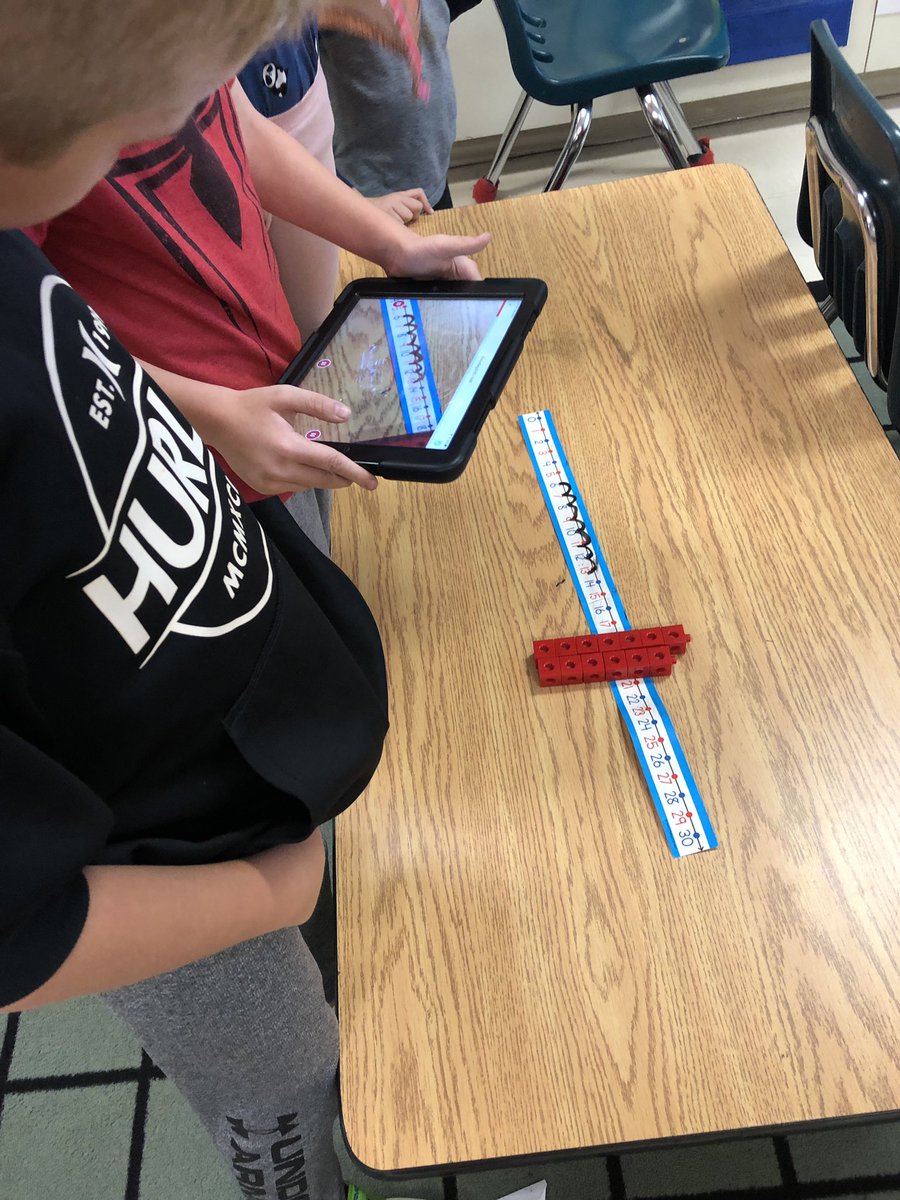 uchen12's tweet image. Problem solving is even better with our math teams, choice of tools, and @Seesaw
#mrswalkerscrew #seesawlearningjournal #mathproblemsolving