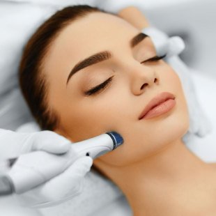 DivineSkinSpaAZ's tweet photo. Micro-Needling ~ October Special!! https://t.co/cntPmUH9bM https://t.co/BawrohY29L