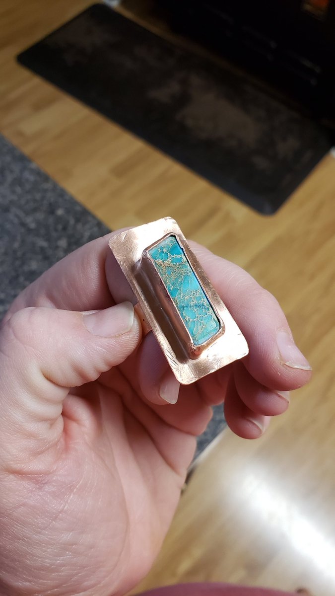 scarface_makeup's tweet photo. @SsssamanthaaMUA Tried to take a soldering class but couldn't bc there was no other interest. Took that $, bought tools and taught my self. This is the first stone I've set. https://t.co/wtqOh2cIAJ