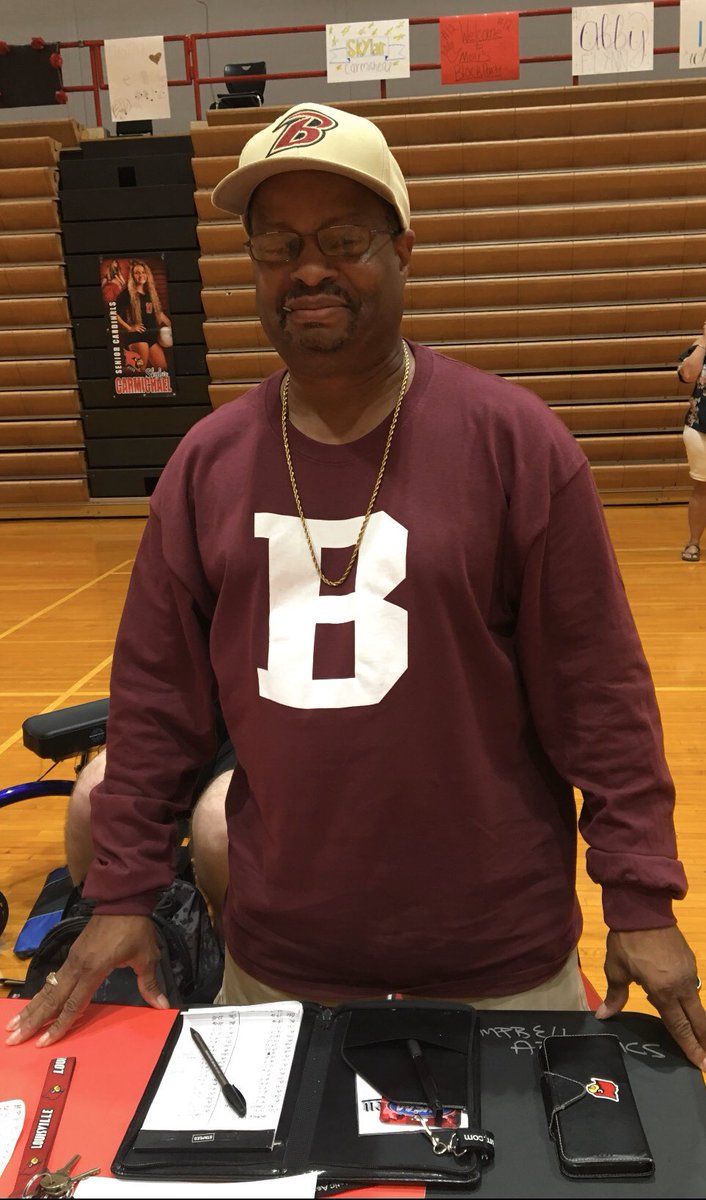 BourbonVB's tweet photo. S/O to @doctorofsports for showing us some love and repping that Bourbon B!! https://t.co/UdCRZP7ylG