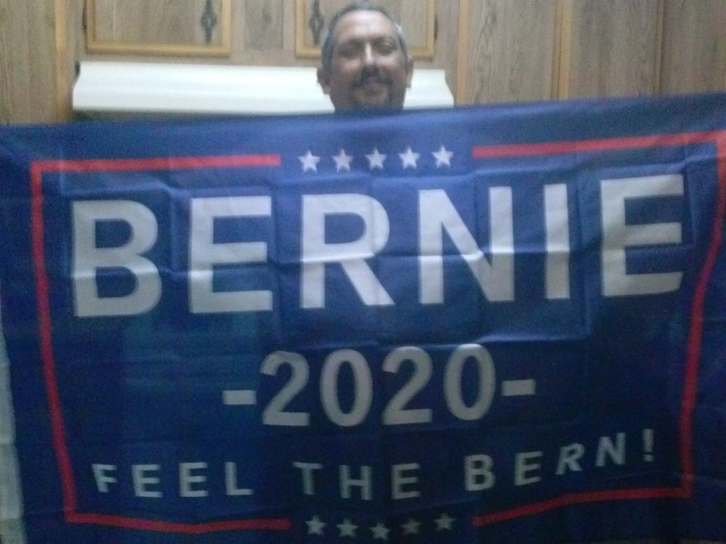 kishineff's tweet photo. #OurRevolution #BernieAndMe #Progressives #SantaRosa  #sonomacounty #NapaValley #Napa #Vallejo #Martinez #BernieSanders #Bernie2020 #Bernie #BernieStrong #BernieGetWell #BernieSanders2020 #berniestandards https://t.co/ayrawrVica