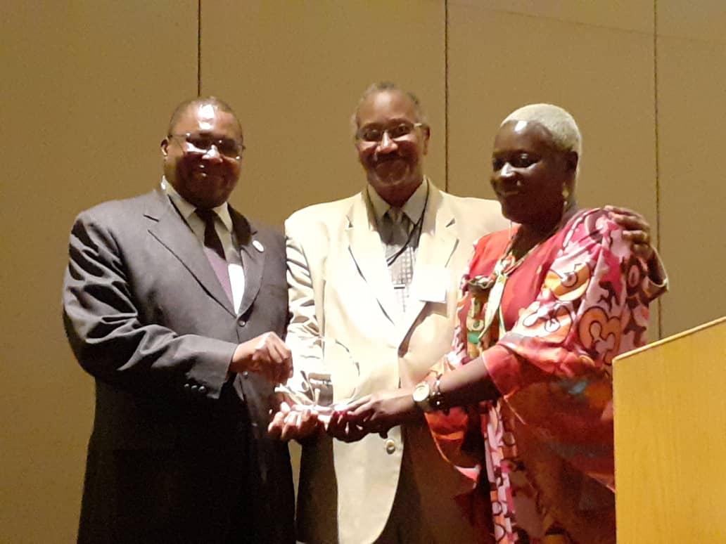AU_ETTIM's tweet photo. Receiving the Believe In Africa Award 2019 on behalf of the Chairperson of the AU Commission, @AmbMuchanga thanked the organizers for the Award presented to @AUC_MoussaFaki. He indicated that the #AfCFTA is the most ambitious flagship project of the @_AfricanUnion. https://t.co/ctsfF3P1hS
